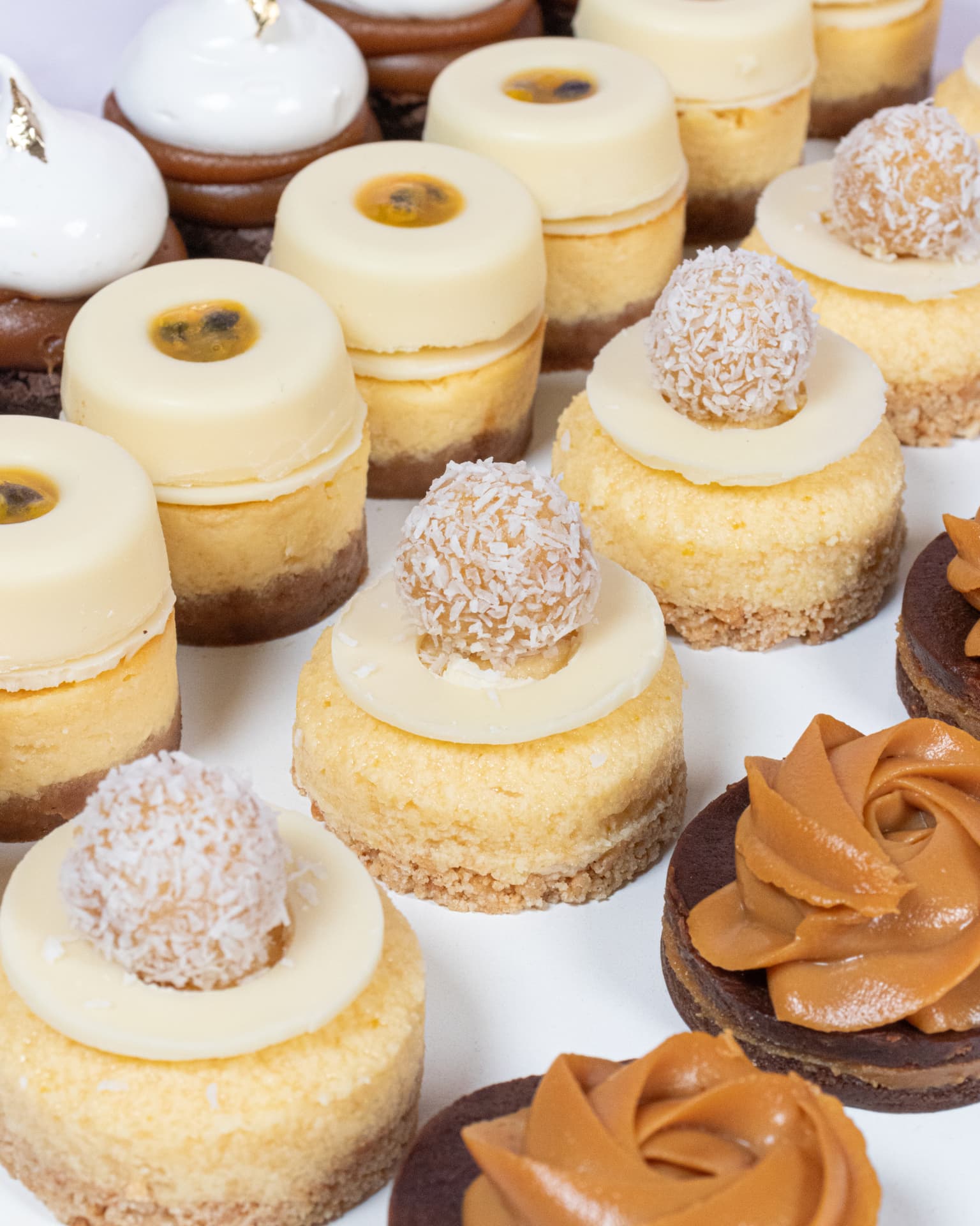 Mini Cheesecakes y Bombones
